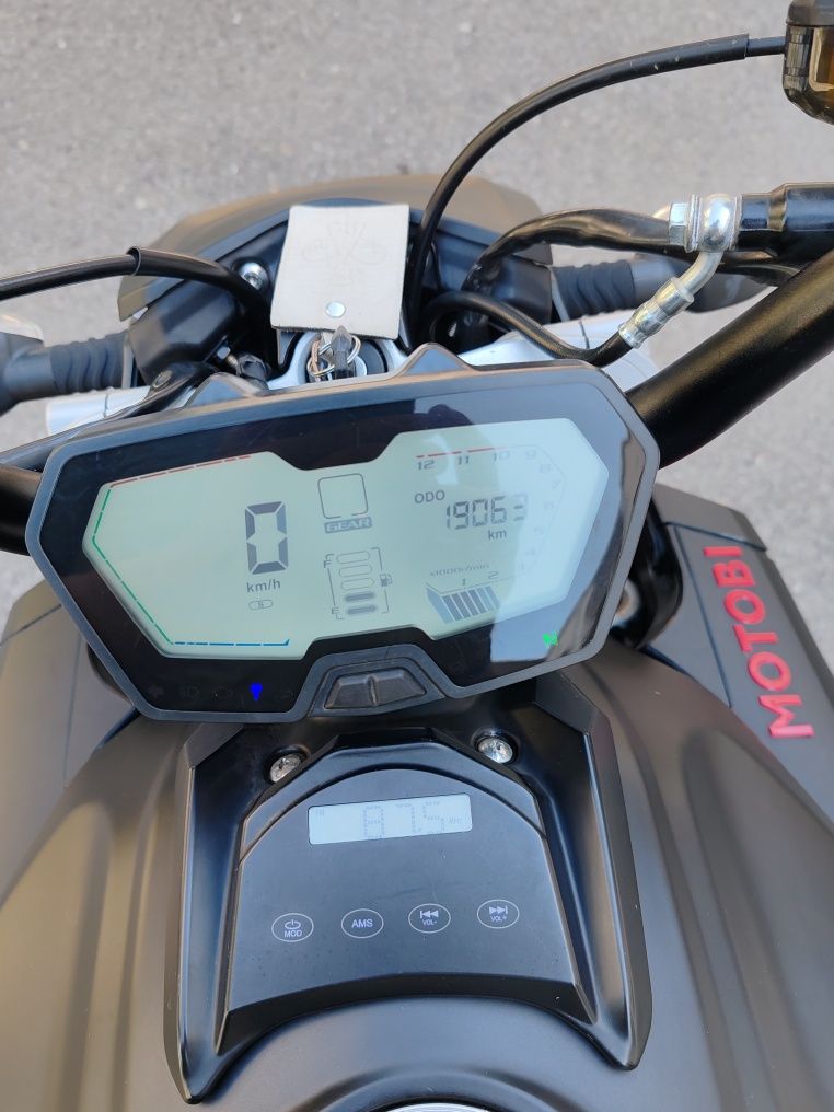 Motobi DL 125 abs