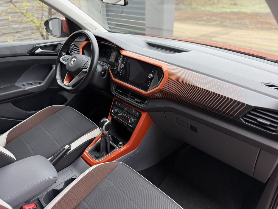 Volkswagen T-CROSS !