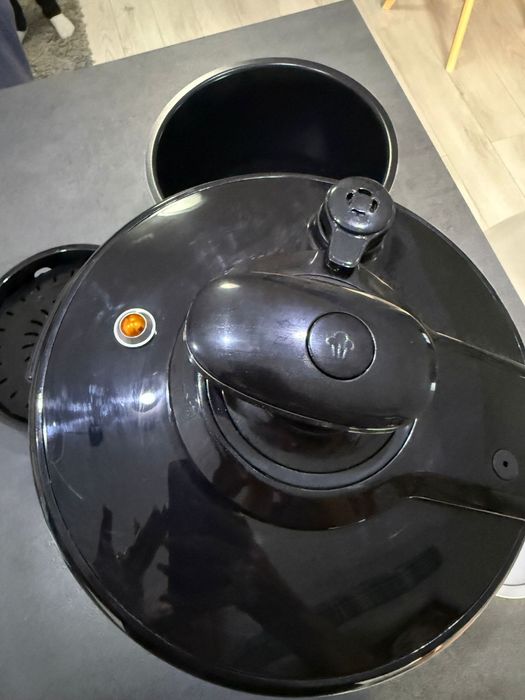 Oala sub presiune Tefal One Pot