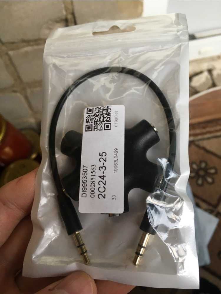 Splitter audio 1 intrare pe 5 iesiri, 3,5 mm