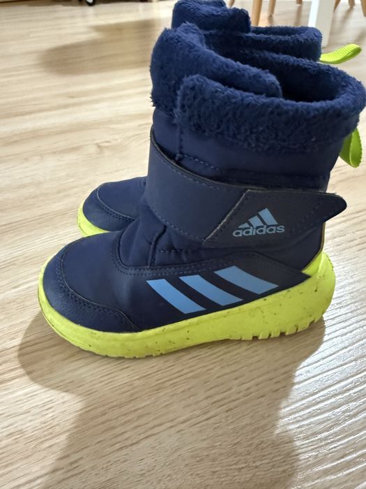 Ghete de iarna adidas