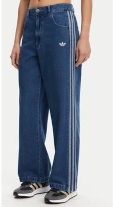 Blugi Adidas, croiala ampla, albastru