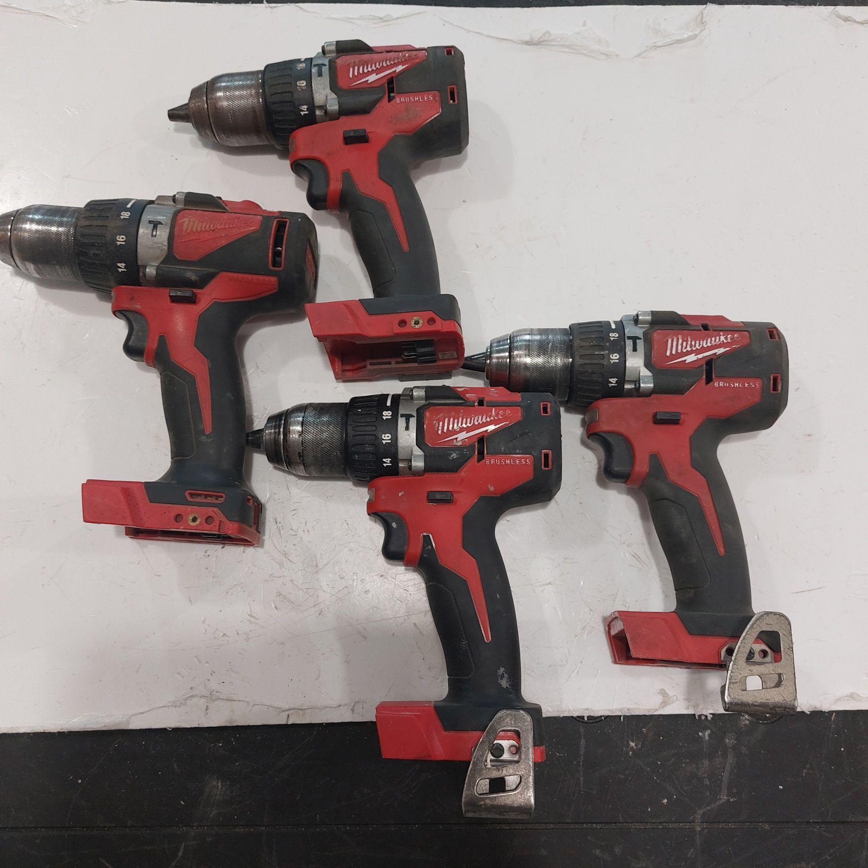 Безчетков удърен винтоверт Милуоки Milwaukee M18 CBLPD