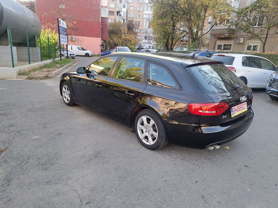 Vând audi a4 b8 2.0tdi 143cp