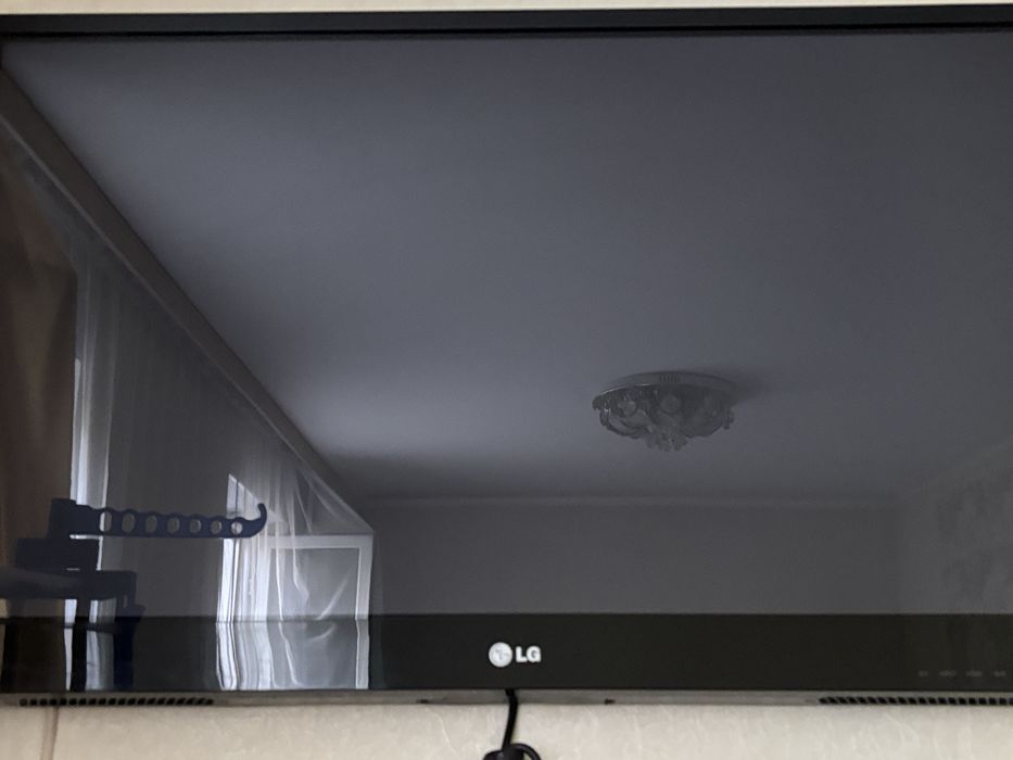 Телевизор LG плазменный