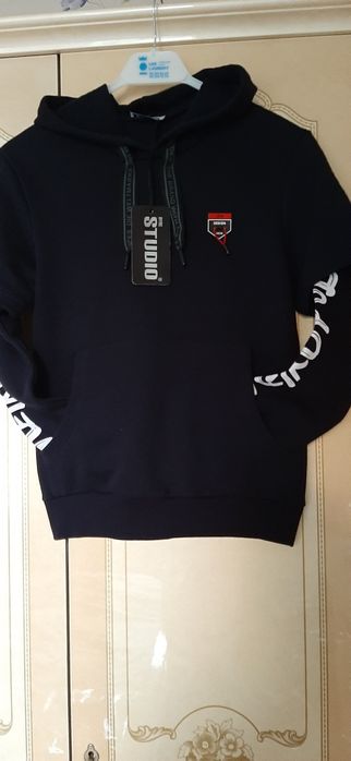 Толстовка на мальчика