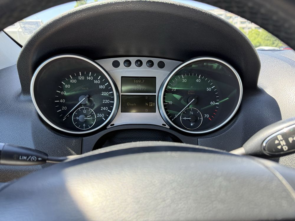 Mercedes ML500 w164 Мерцедес Мл500