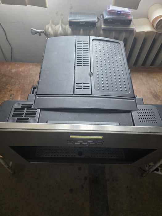 Vând expresor de cafea Gorenje incorporabil în mobilă