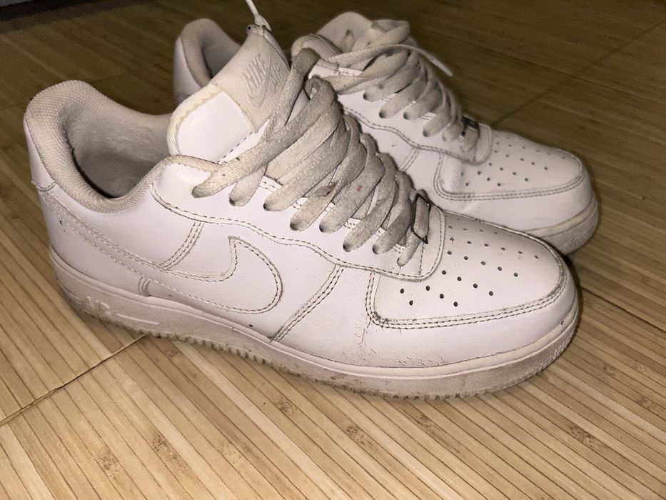 Air force 1 purtati 200 lei negociabil