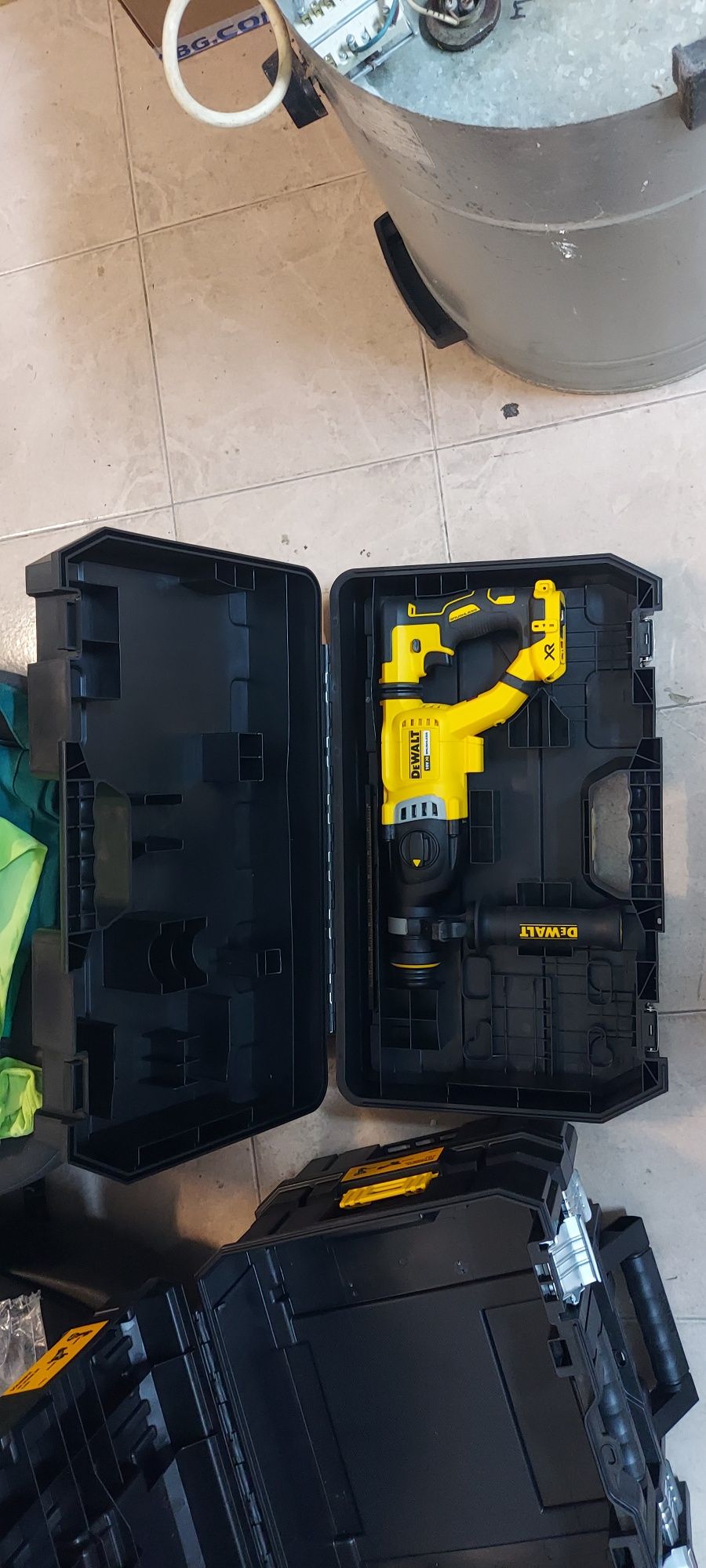 Куфар за перфоратор DEWALT