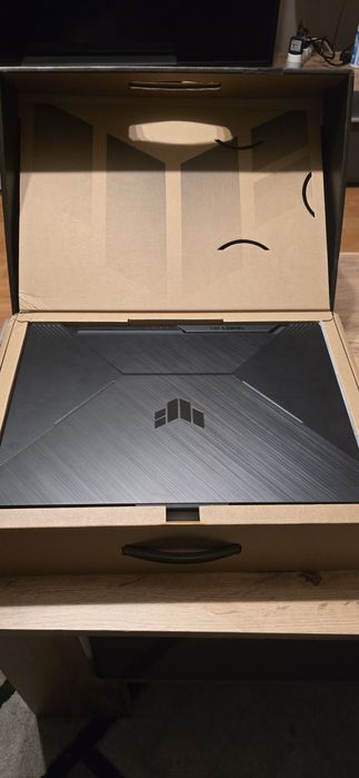 Геймърски Лаптоп ASUS TUF F15 FX506HE; I5 11400, RTX3050TI; 256 SSD;