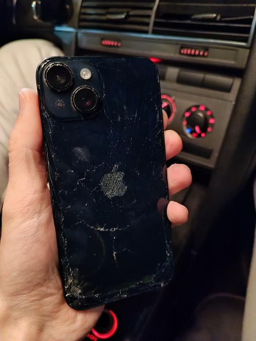 vand iphone 14 83% sanatatea bateriei