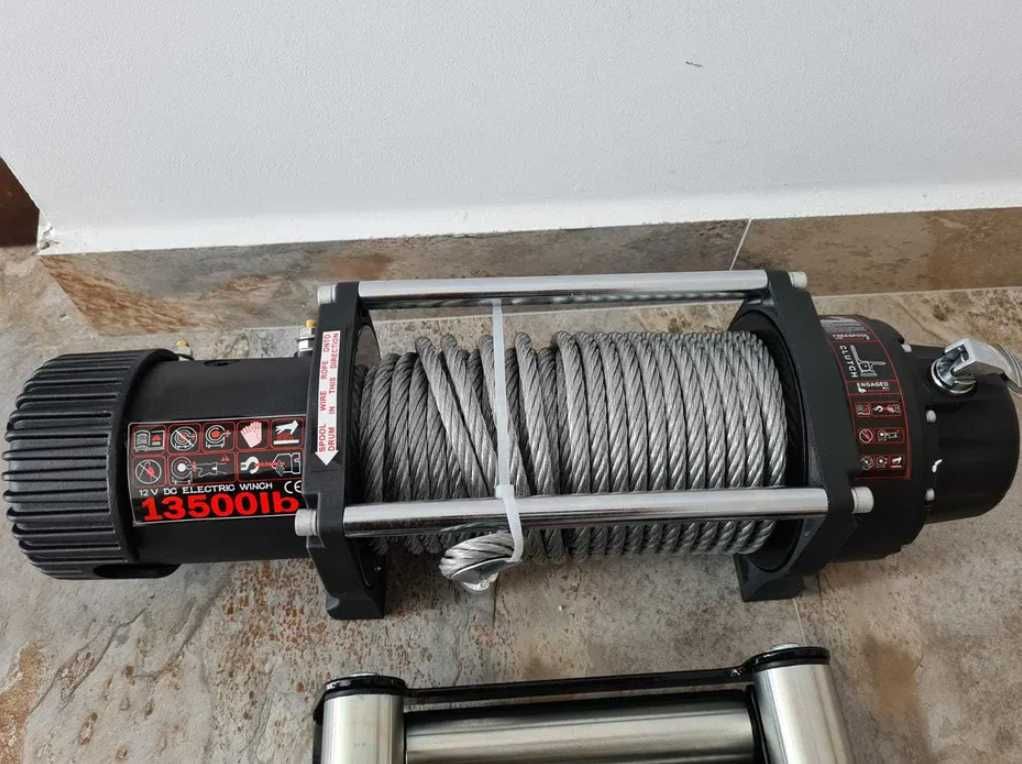 Troliu 12V 13500LBS (6200kg) Vinci Capestan NOU Super Winch