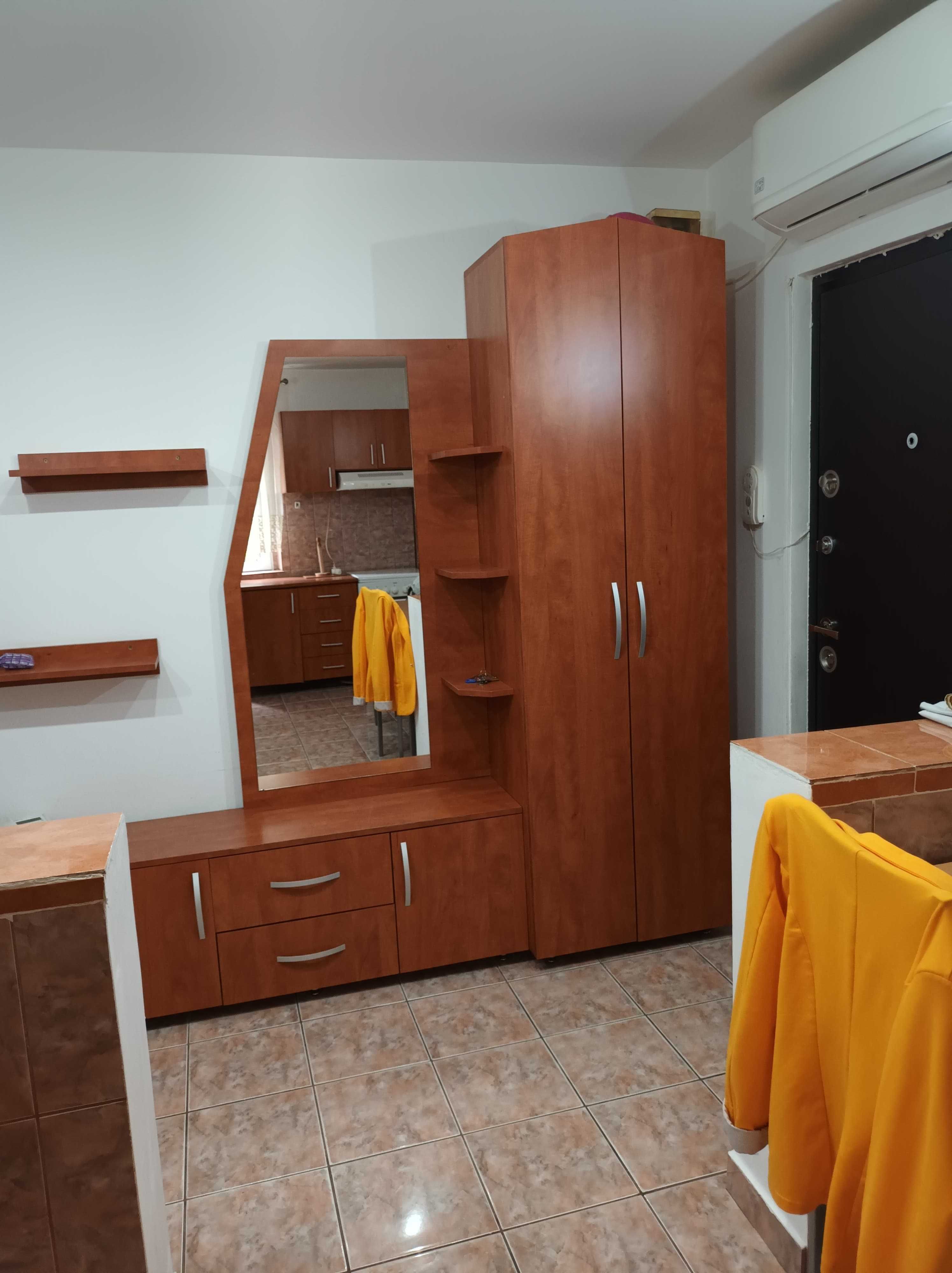 inchiriez apartament