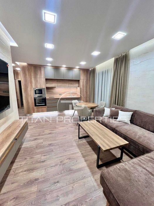 Дава се под наем Двустаен апартамент в Пловдив, Кючук Париж - 70 кв.м за 765 € - Снимка #4