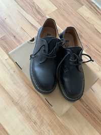 Продам полуботинки dr Martens