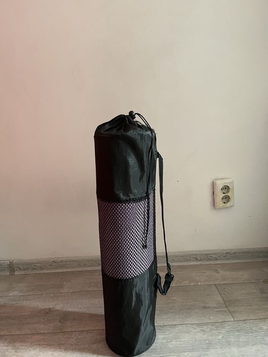 Продам коврик со чехлом