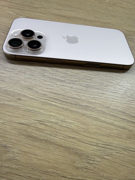 Корпус iPhone 16 Pro Desert-За  части