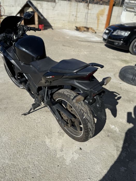 Honda cbr 125r 24.000 km a1 16 ani