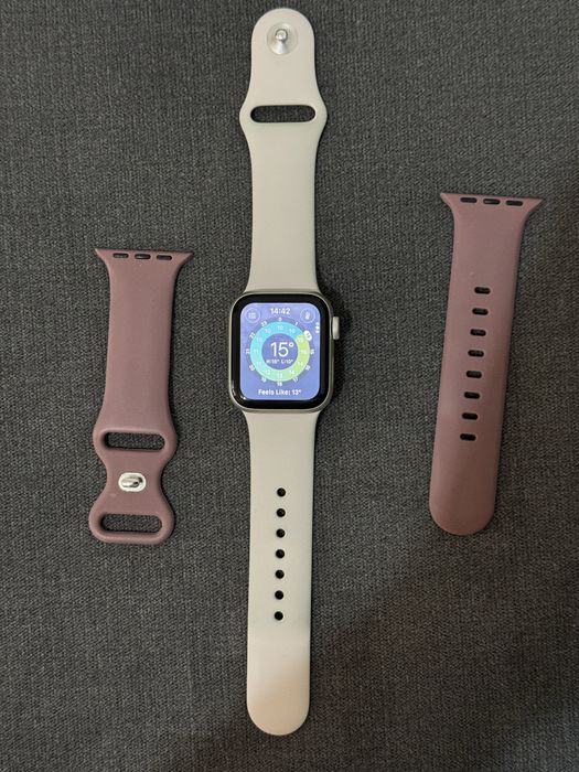 Apple Watch SE (2024) starlight
