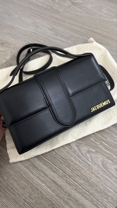 Сумка Jacquemus Le grand Bambino