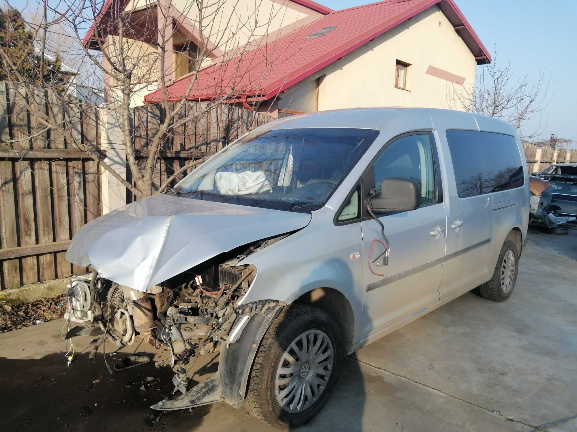 Dezmembram Volkswagen Caddy