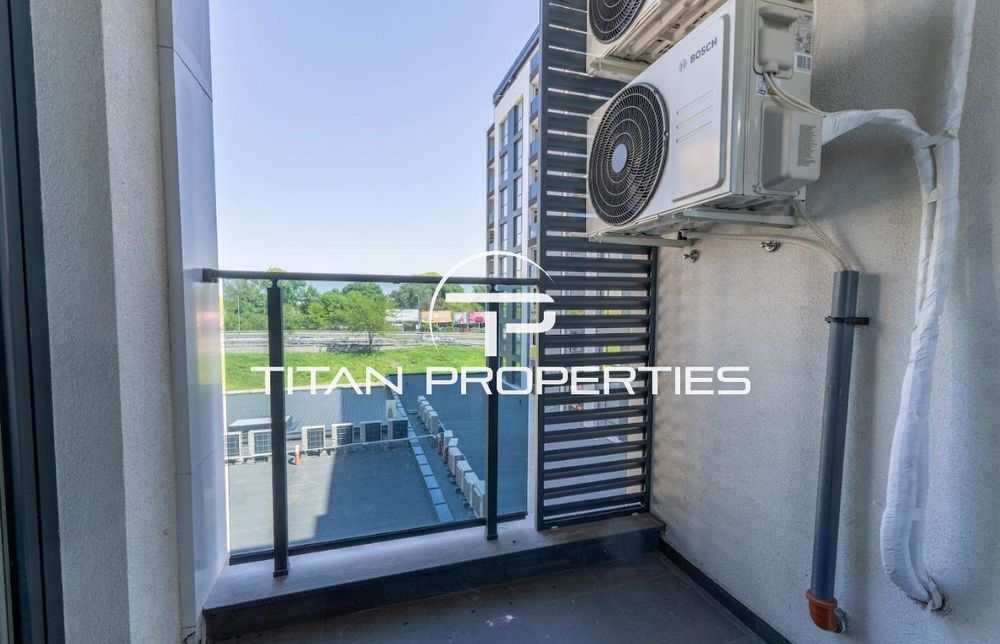 Двустаен апартамент под наем в Център