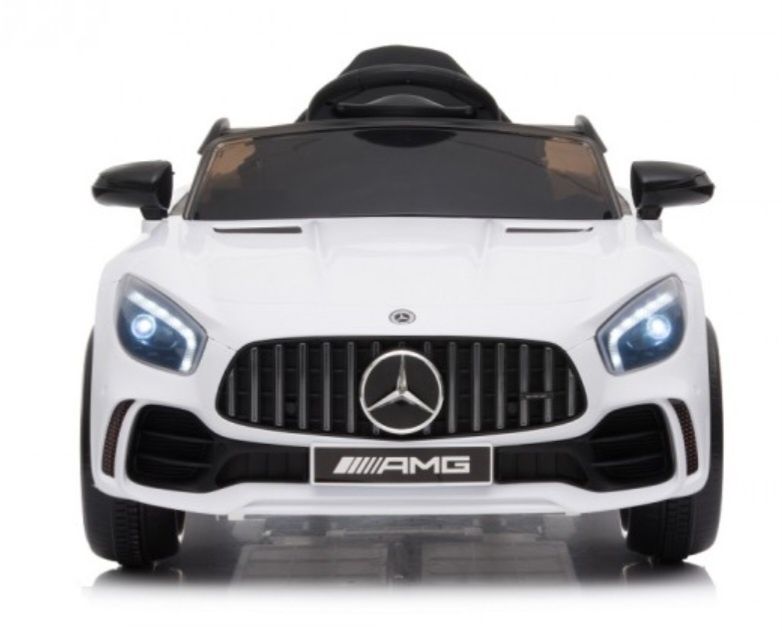 Електрическа детска кола с лиценз Mercedes Benz AMG 12V с MP3