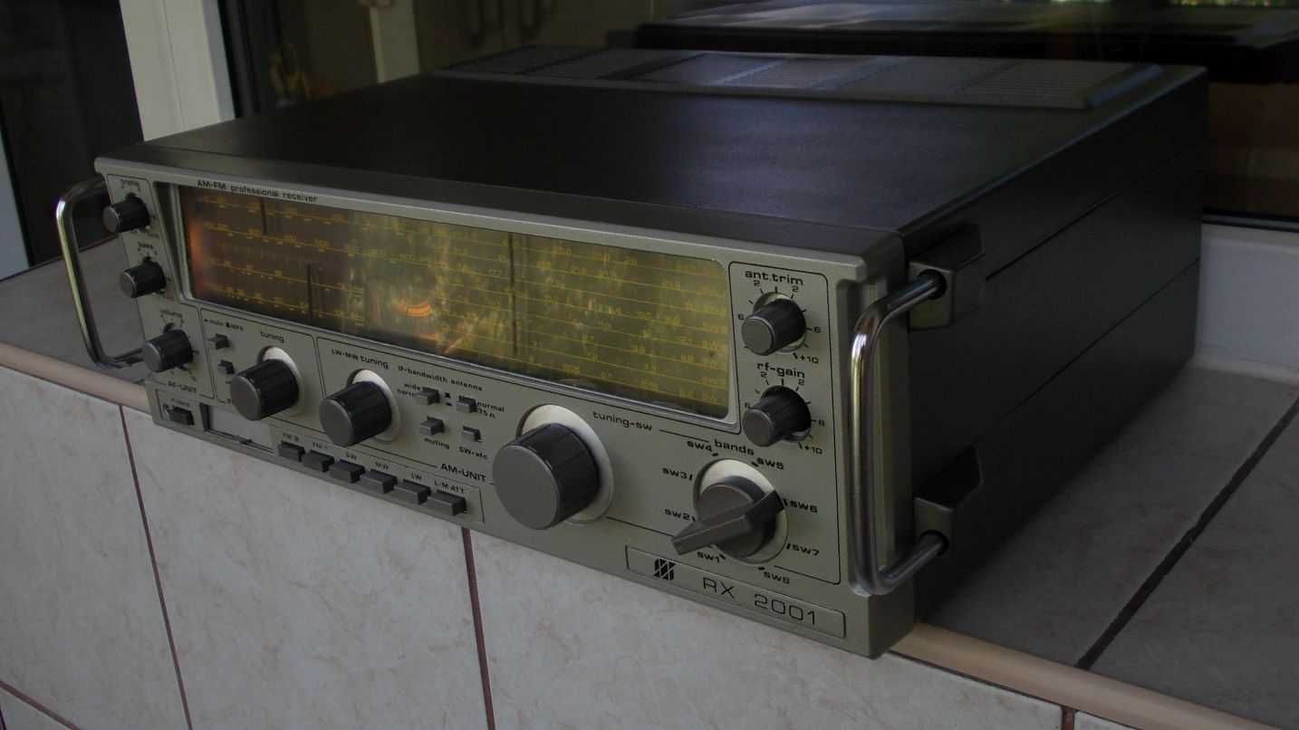 Receiver RX 2001 Professional,vintage 1985 IEI Romania