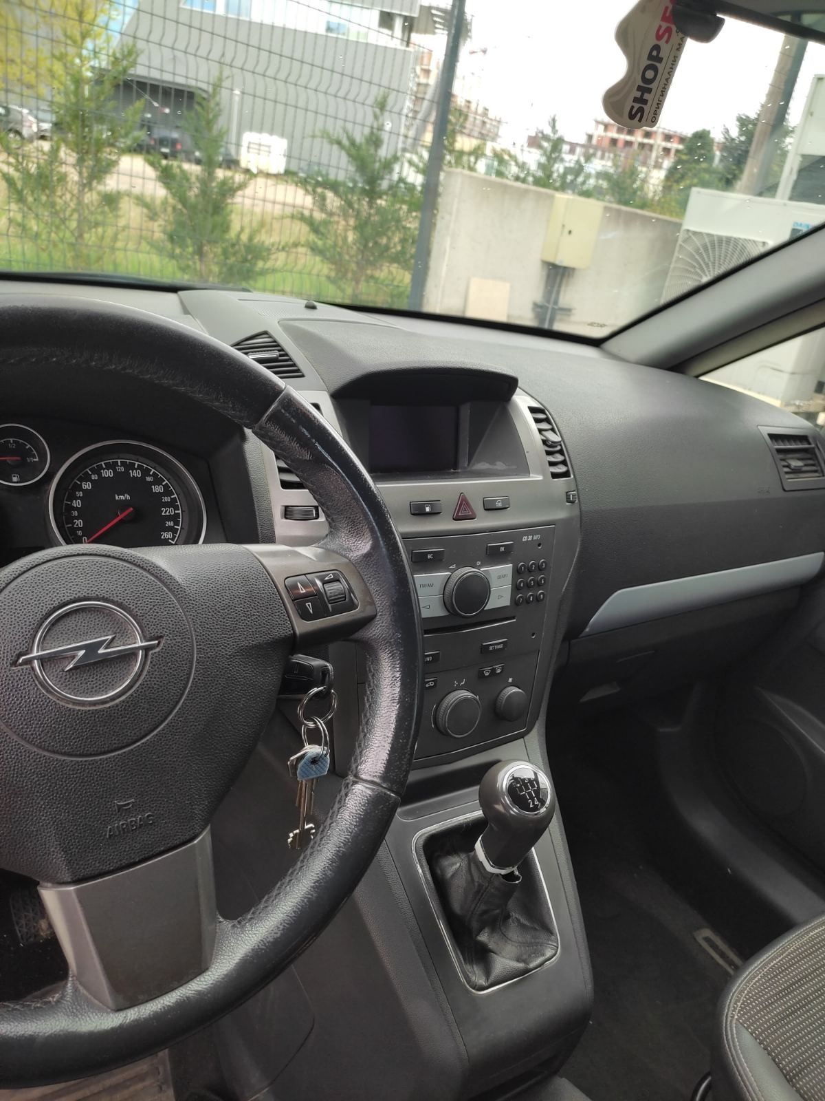 Opel Zafira 1.6, 7-местен