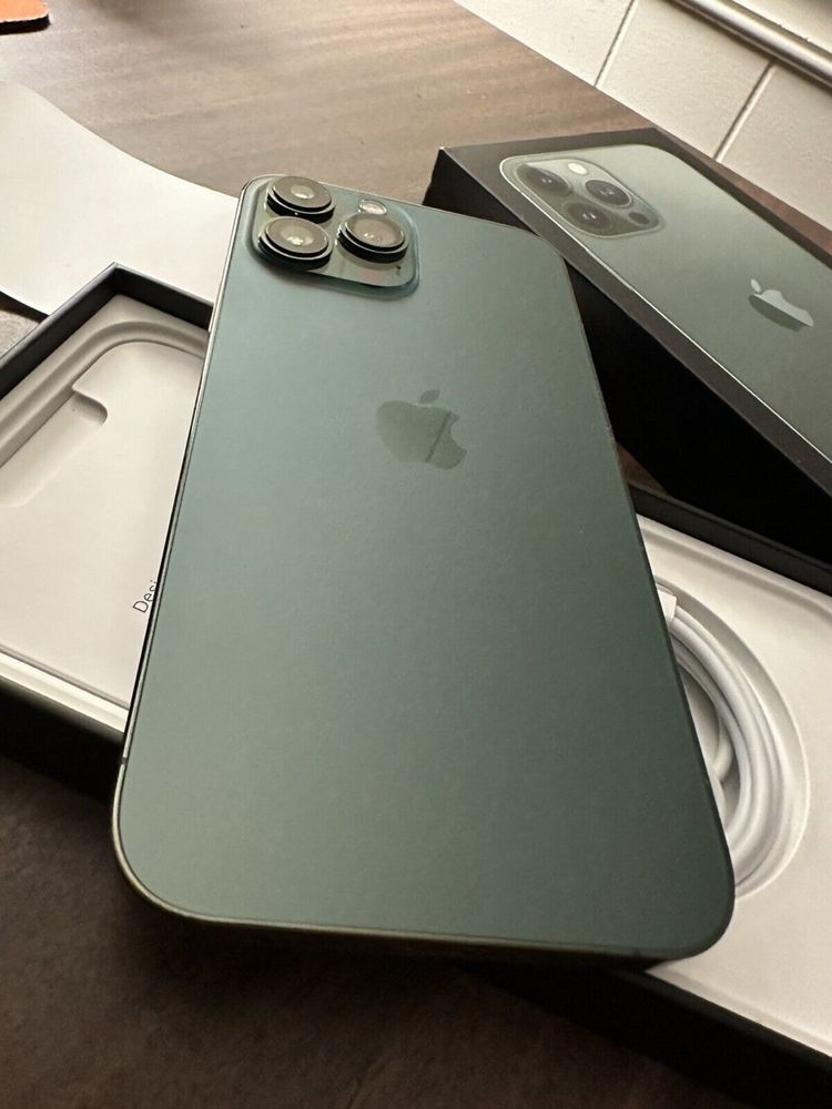 Iphone 13 Pro Max Green