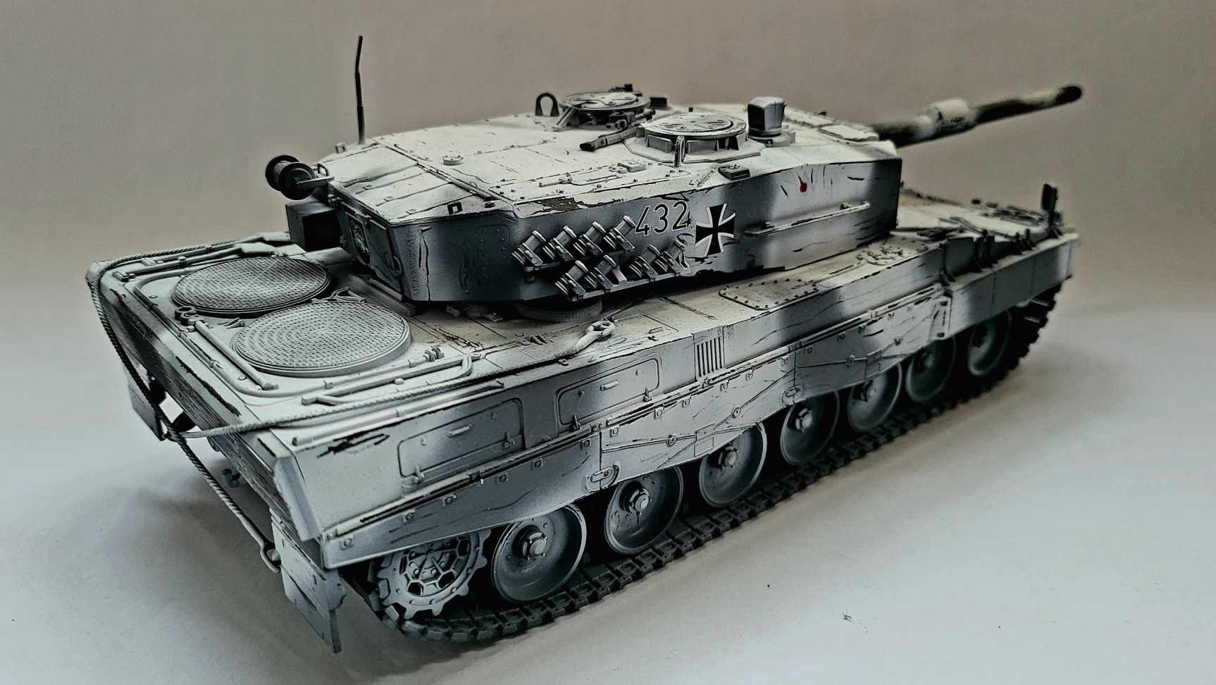 Celebrele tancuri Leopard 1 și Leopard 2