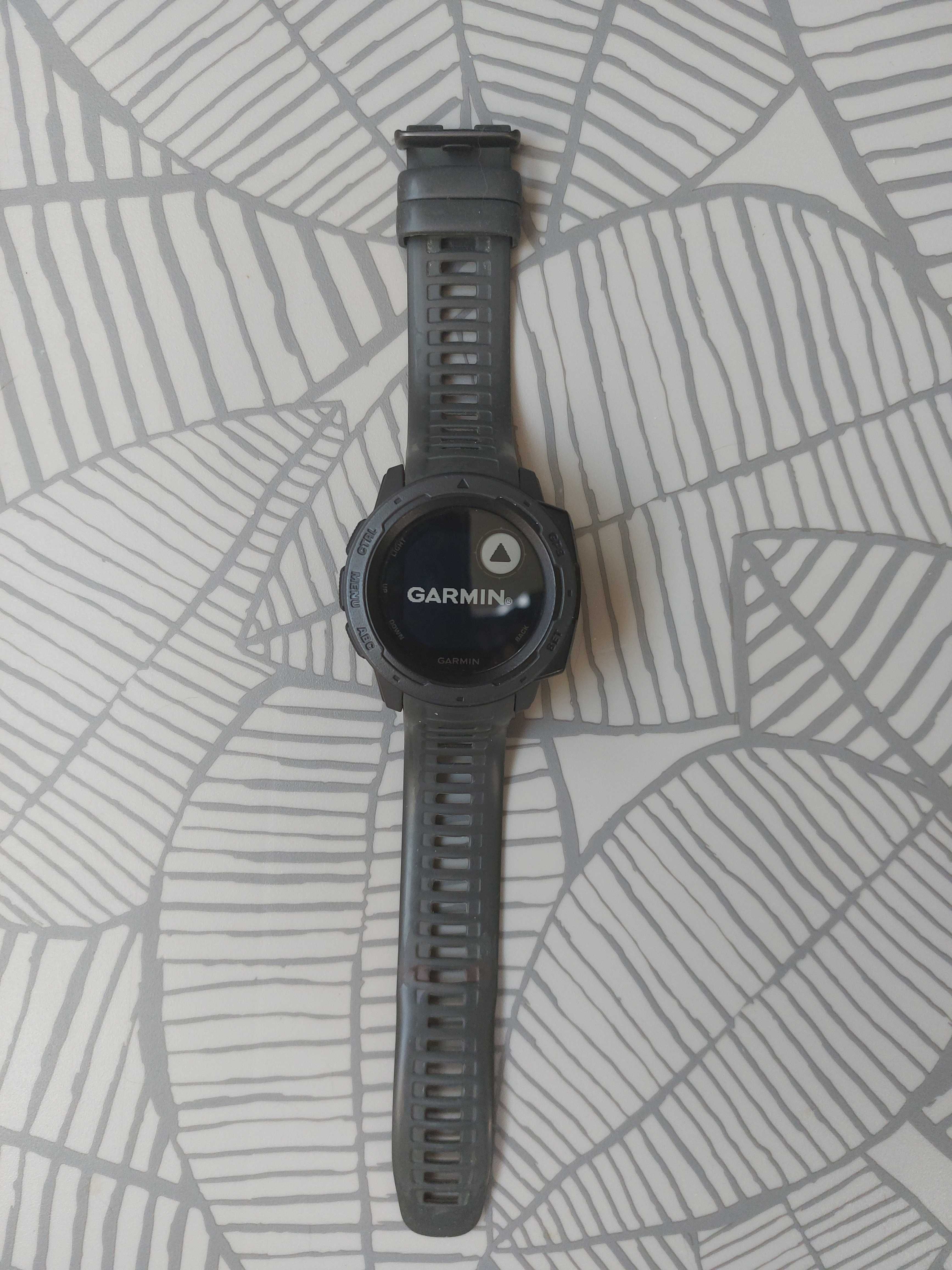 Smartwatch Garmin Instinct