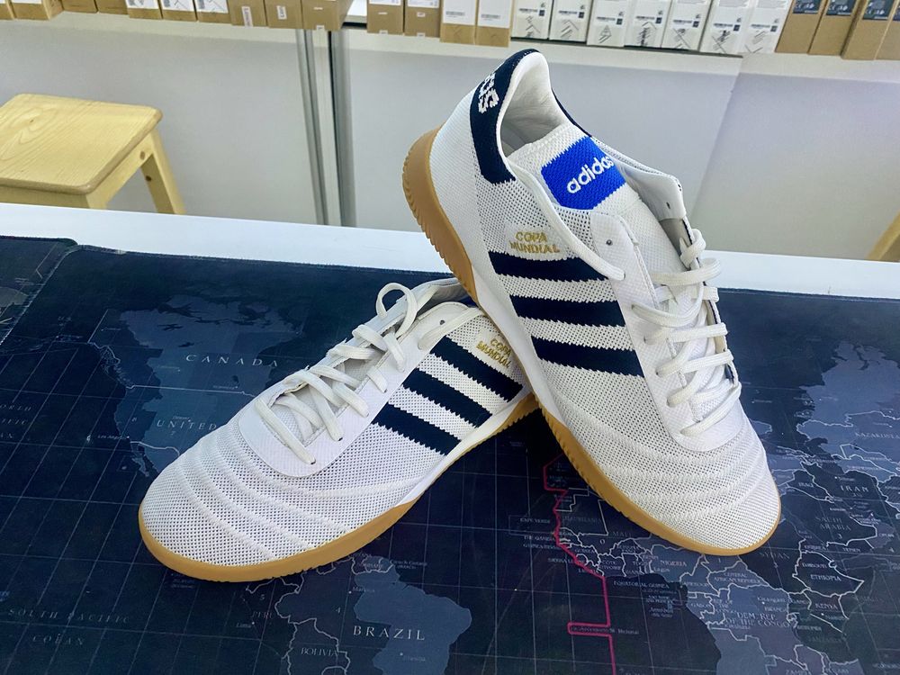 Adidas razmer 43