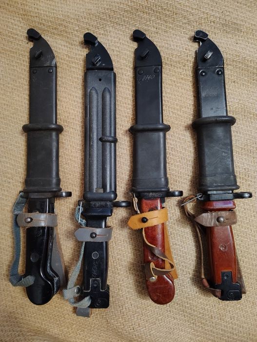 Baionete AKM Kalashnikov baioneta URSS diferite straine