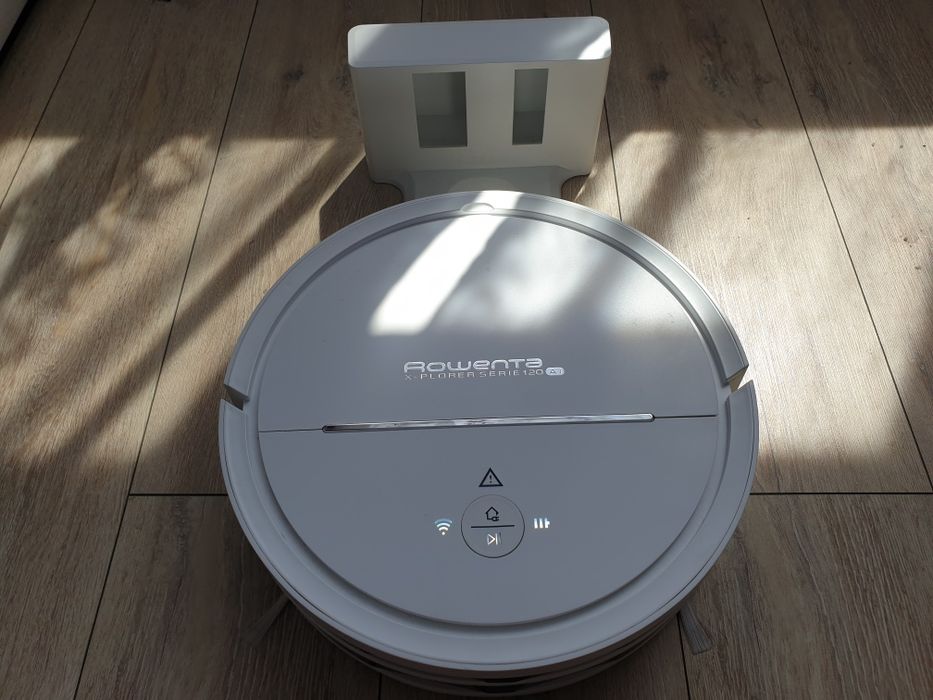 Aspirator robot Rowenta