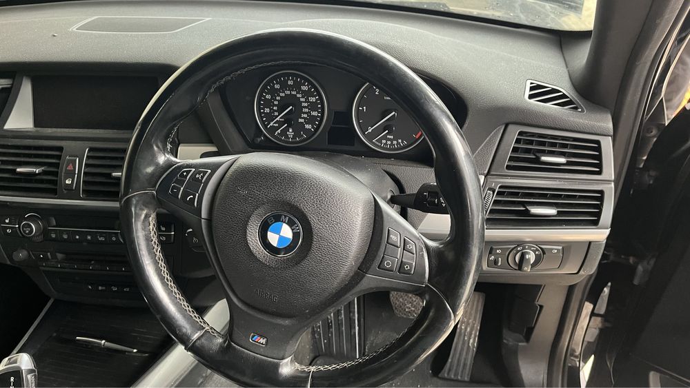 На части BMW X5 E70 3.0SD