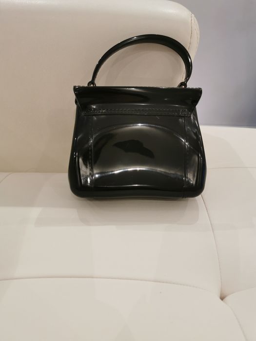 Малка гумена чанта