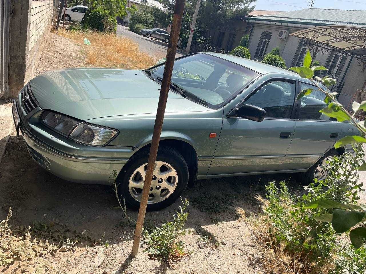 Toyota camry 2001