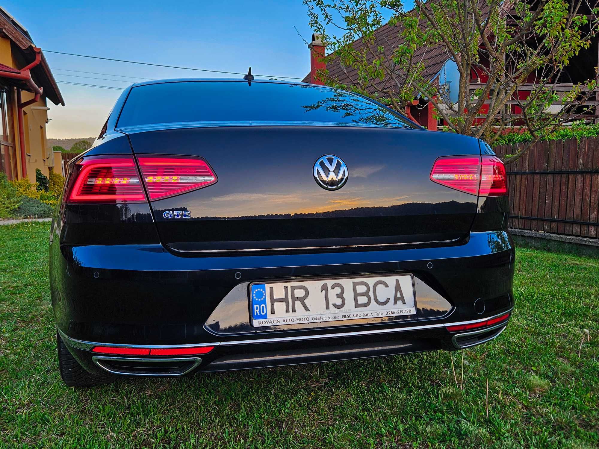 VW Passat 1.4 GTE Plug-In Hybrid / Navi / Camera / Tva deductibil