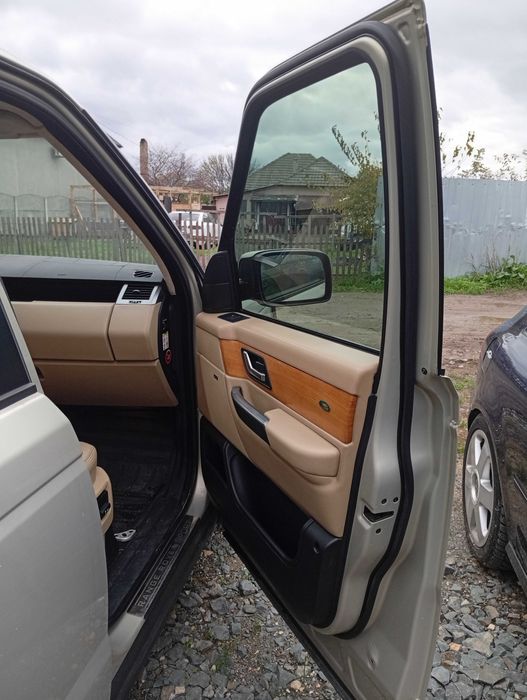 Vând  Range Rover ca piese de schimb an 2007