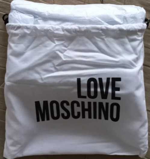 Love Moschino нова оригинална дамска чанта