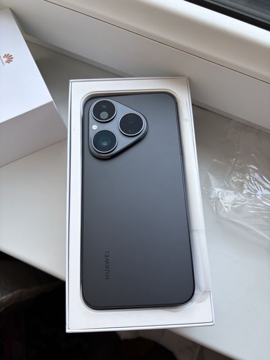 Продам телефон Huawei pura 80