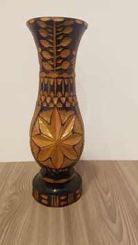Vază decorativă lemn