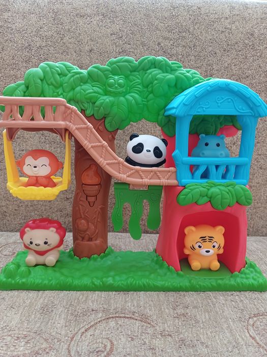 Сетове бебешки играчки.