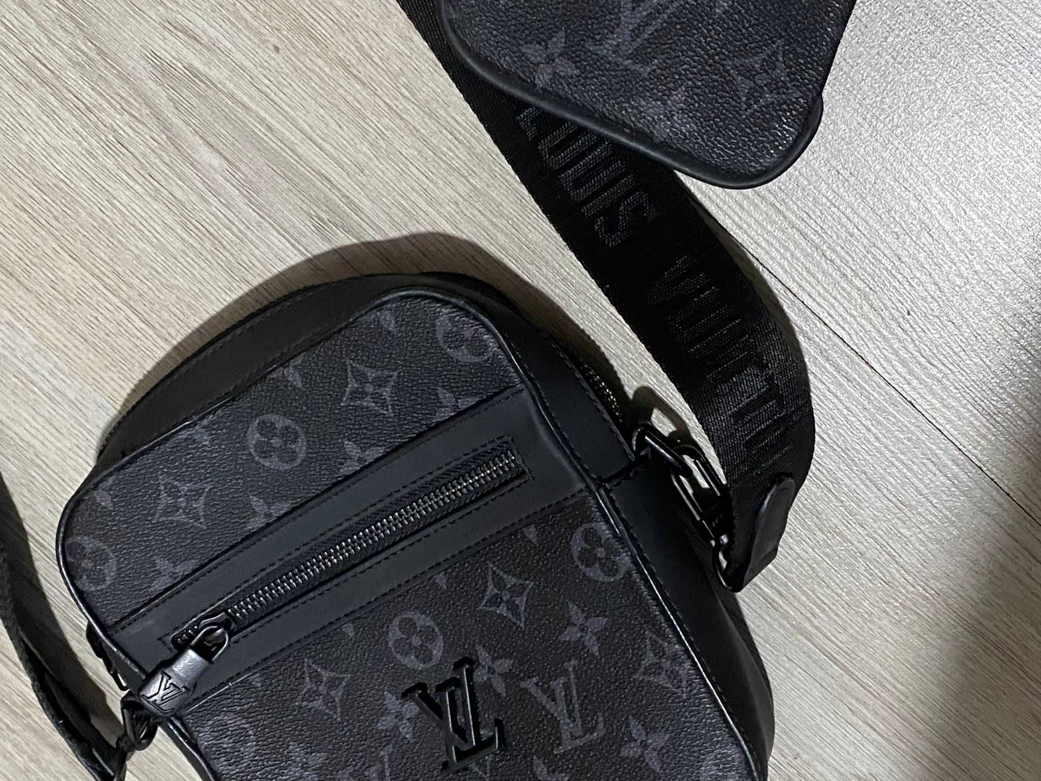 Borseta Louis Vuitton *LV