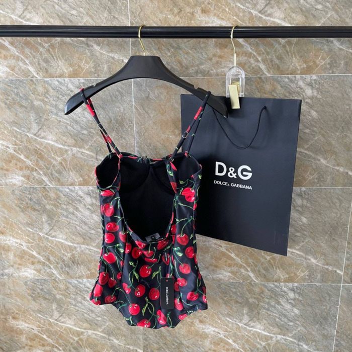 dolce gabbana лукс янги купальник сотилади.