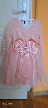 Ефирна детска рокля ,цвят праскова