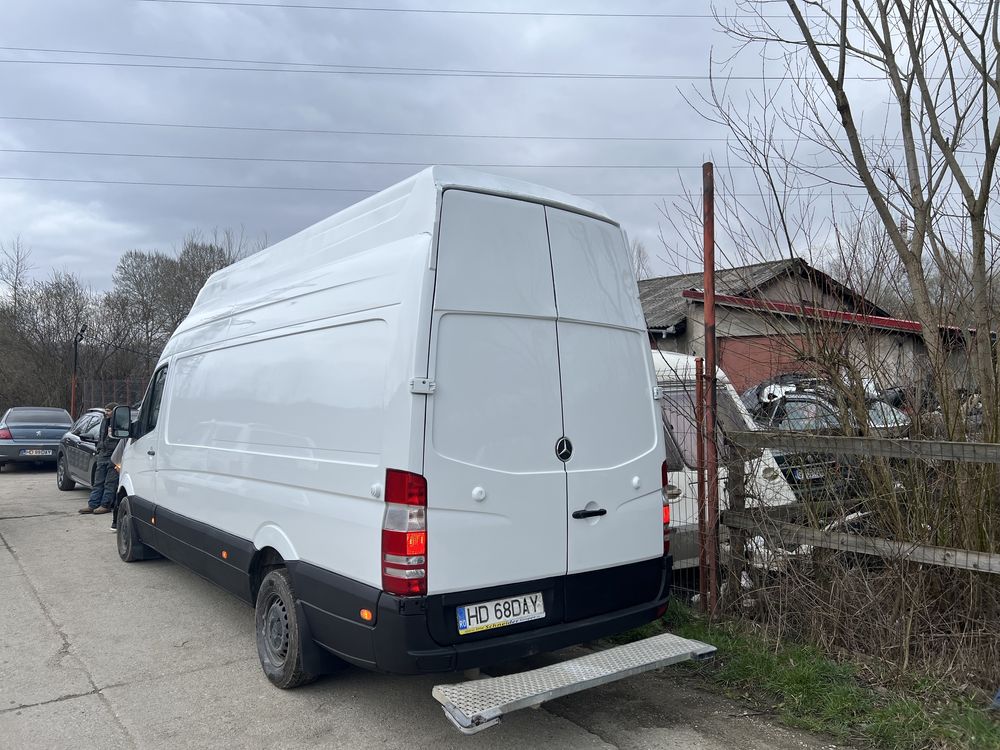 Mercedes Sprinter