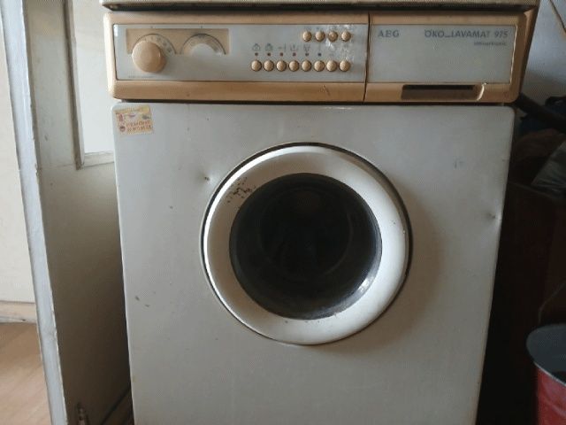 Стиральная машинка автомат